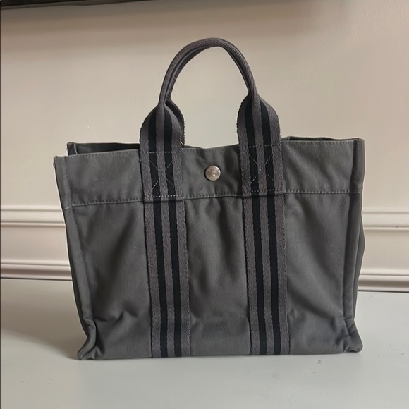 Hermes Gray and BlackTote Bag - Picture 1 of 8